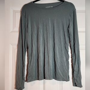 Outdoors Tribe Green Bamboo Viscose Spandex Blend Long Sleeve Crew L